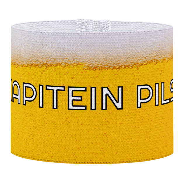 kapitein pils met bier achtergrond, witte letters kapitein pils, voetbal, Aanvoerdersband, captain armband specialist, de aanvoerdersband specialist, hockey, volleybal, met klittenband aansluiting, met standaard stiknaad, gepersonaliseerde aanvoerdersband, aanvoerdersband kopen, aanvoerdersband ontwerpen, aanvoerdersband bedrukken